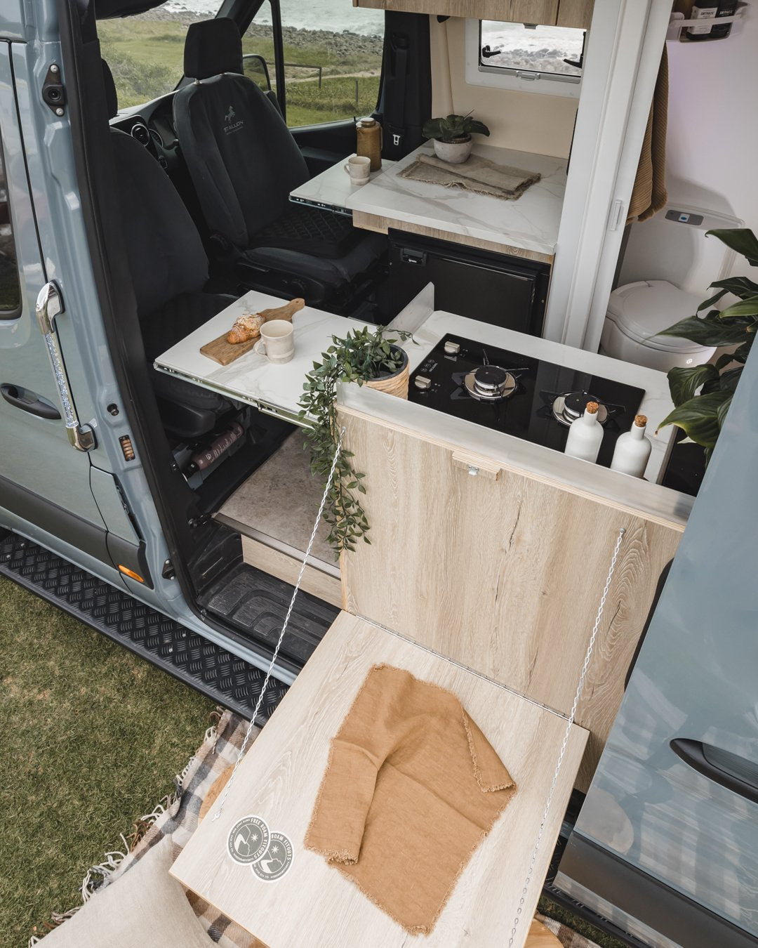 Mercedes-Benz Sprinter Fit-out Kit – Freeroamfitouts