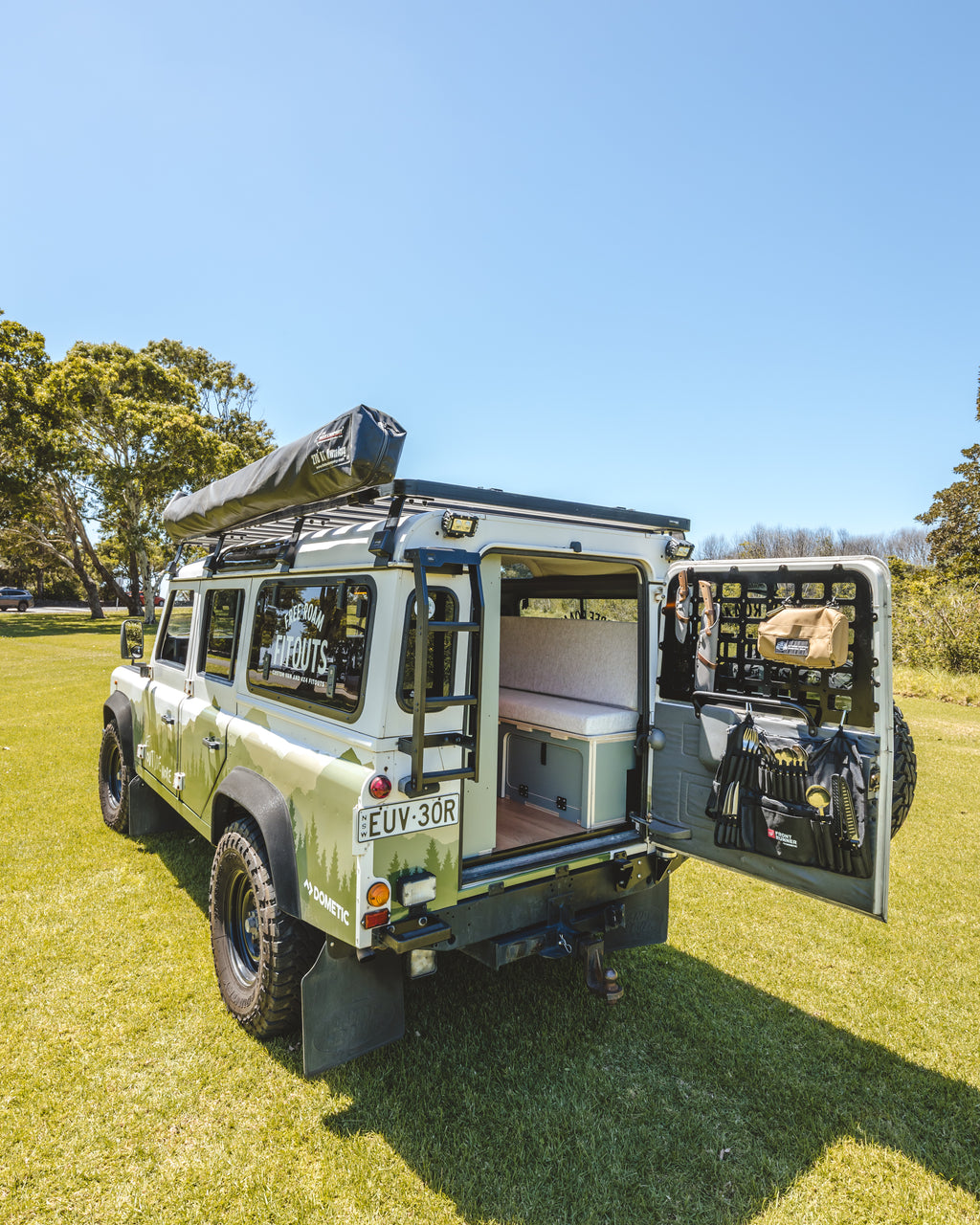 Land Rover Defender- The Overlander Kit